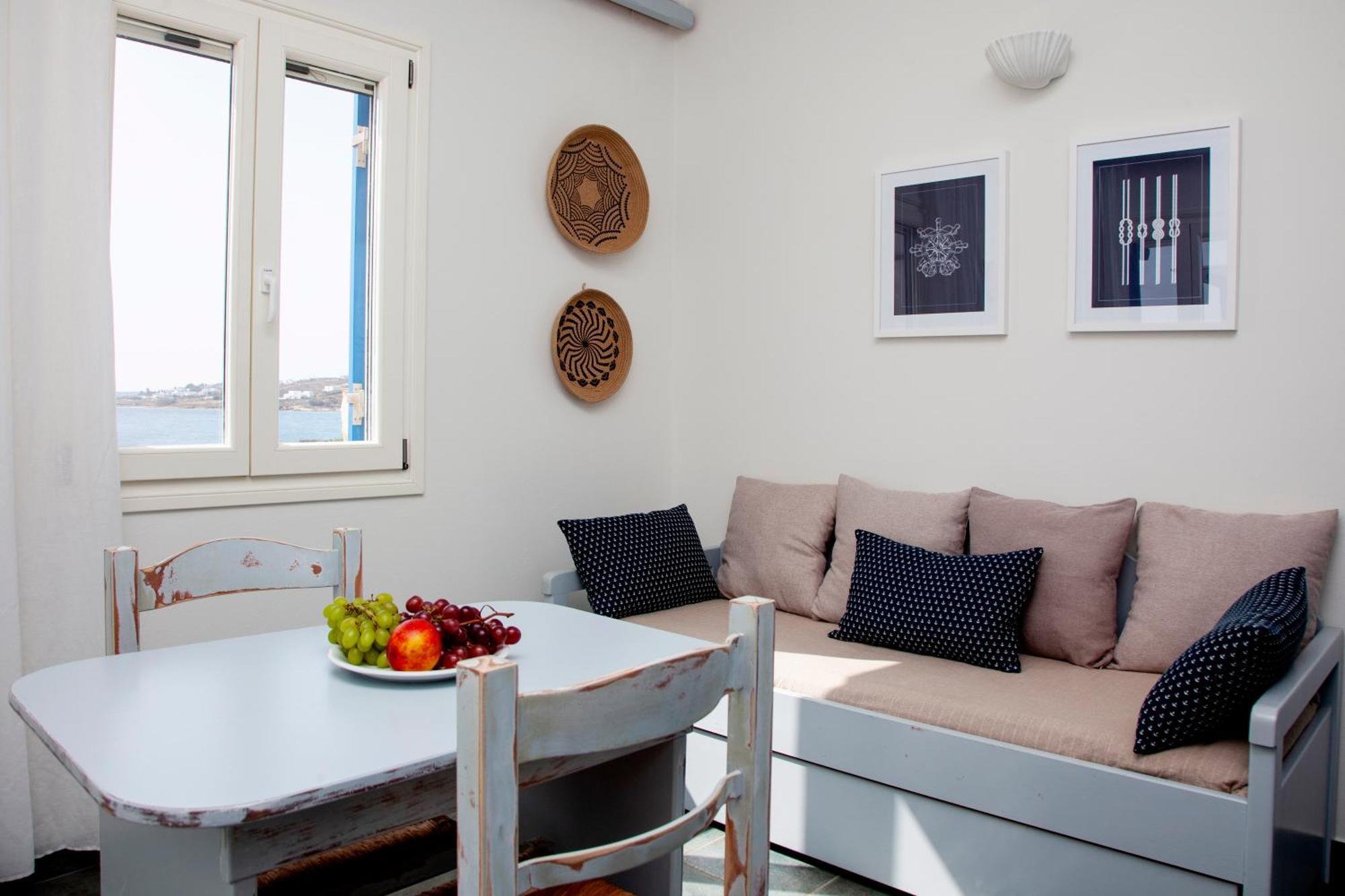 Aura Paros Lejlighed Logaras Værelse billede